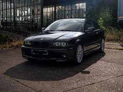 Schwarz Gebraucht 2001 BMW 318 M Sport Coupé | 7.600 €