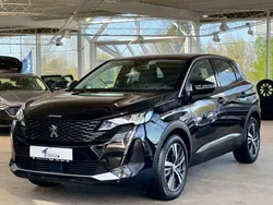 Schwarz Gebraucht 2022 Peugeot 3008 Allure SUV | 23.590 € (Fairer Preis)
