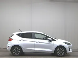 Weiss Gebraucht 2022 Ford Fiesta Titanium Kleinwagen | 12.980 € (Fairer Preis)