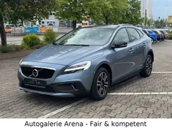 Blau Gebraucht 2017 Volvo V40 CC Plus Kombi | 17.990 € (Fairer Preis)