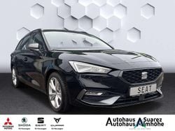 Mitternachtsschwarz Gebraucht 2024 Seat Leon ST FR Kombi | 26.590 € (Guter Preis)