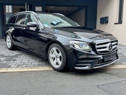 Schwarz Gebraucht 2019 Mercedes E220 AMG line Kombi | 20.680 € (Etwas zu teuer)