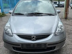 Grau Gebraucht 2006 Honda Jazz Kleinwagen | 1.700 €