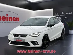Weiß Gebraucht 2022 Seat Ibiza Black Edition Limousine | 20.299 € (Guter Preis)