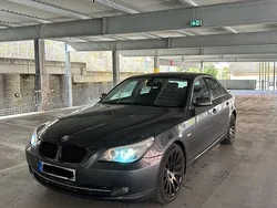 Grau Gebraucht 2009 BMW 520 Limousine | 5.500 € (Fairer Preis)
