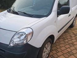 Weiß Gebraucht 2009 Renault Kangoo Limousine | 2.700 € (Fairer Preis)