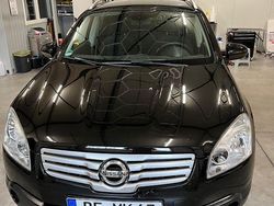 Schwarz Gebraucht 2009 Nissan Qashqai +2 Acenta SUV | 4.999 € (Fairer Preis)