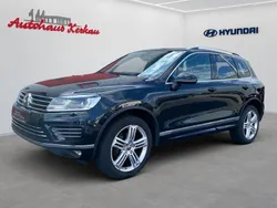 Deep black pearlescent Gebraucht 2015 VW Touareg SUV | 26.900 € (Etwas zu teuer)