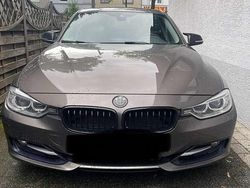 Braun Gebraucht 2014 BMW 320 Sport Line Limousine | 10.549 € (Fairer Preis)