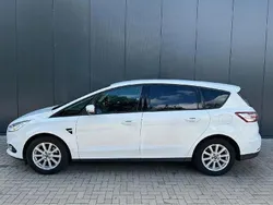 Frostweiß Gebraucht 2019 Ford S-MAX Trend Van / Kleinbus | 21.990 € (Fairer Preis)