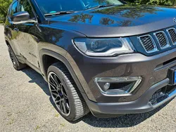 Grau Gebraucht 2020 Jeep Compass Limited SUV | 22.999 € (Fairer Preis)