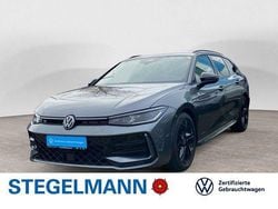 Diabasgrau metallic Gebraucht 2024 VW Passat R-line Kombi | 39.590 € (Guter Preis)