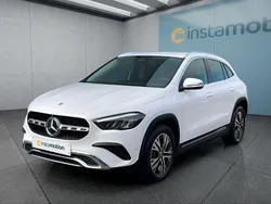 Weiß Gebraucht 2024 Mercedes GLA220 SUV | 42.599 € (Guter Preis)