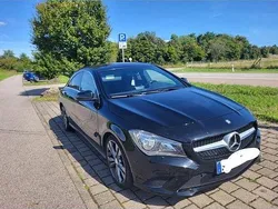 Schwarz Gebraucht 2013 Mercedes CLA200 Coupé | 10.499 € (Etwas zu teuer)