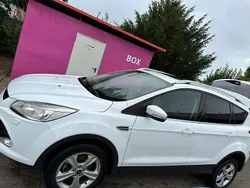 Weiß Gebraucht 2013 Ford Kuga SUV | 5.200 € (Fairer Preis)