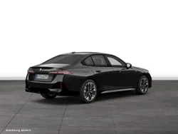 Schwarz Gebraucht 2024 BMW i5 Limousine | 67.038 € (Fairer Preis)