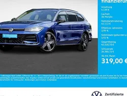 Blau Gebraucht 2024 VW Passat R-line Kombi | 45.251 € (Guter Preis)