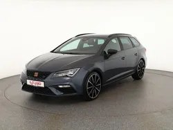 Grau Gebraucht 2019 Cupra Leon | 25.990 € (Fairer Preis)