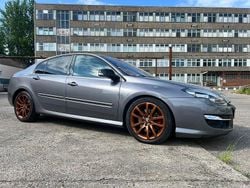 Grau Gebraucht 2011 Renault Laguna III GT Limousine | 9.000 €