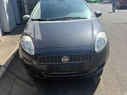 Schwarz Gebraucht 2009 Fiat Punto Dynamic Kleinwagen | 1.000 € (Guter Preis)
