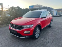 Rot Gebraucht 2021 VW T-Roc United SUV | 17.800 €