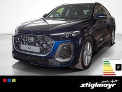 Blau Neu 2025 Audi Q5 Sportback Sport SUV | 77.700 € (Etwas zu teuer)