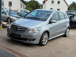 Schwarz Gebraucht 2006 Mercedes B200 Van / Kleinbus | 6.990 € (Fairer Preis)