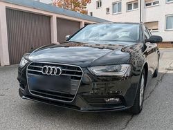 Schwarz Gebraucht 2015 Audi A4 Kombi | 15.000 € (Fairer Preis)