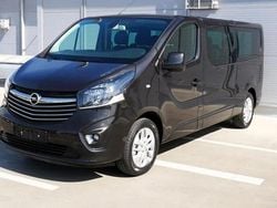Schwarz Gebraucht 2016 Opel Vivaro Van / Kleinbus | 12.000 € (Superpreis)