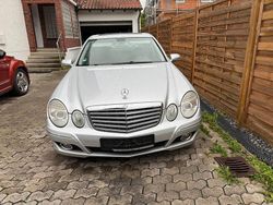 Grau Gebraucht 2009 Mercedes E200 Limousine | 6.500 € (Teuer)