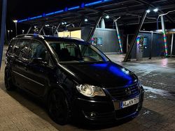 Schwarz Gebraucht 2006 VW Touran Van / Kleinbus | 4.200 € (Teuer)