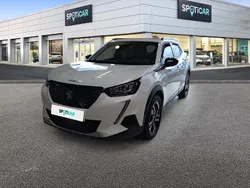 Weiß Gebraucht 2022 Peugeot 2008 Allure SUV | 24.380 € (Etwas zu teuer)
