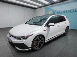 Weiß Gebraucht 2022 VW Golf VIII Kleinwagen | 31.499 € (Guter Preis)