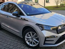 Silber Gebraucht 2024 Skoda Enyaq iV Lounge SUV | 49.850 €