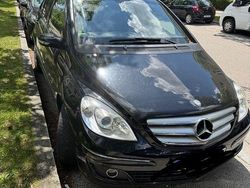 Schwarz Gebraucht 2006 Mercedes B180 Van / Kleinbus | 1.200 € (Superpreis)