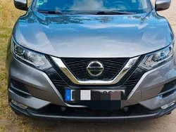 Grau Gebraucht 2019 Nissan Qashqai N-Connecta SUV | 14.800 € (Guter Preis)