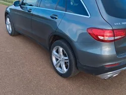 Grau Gebraucht 2016 Mercedes GLC300 SUV | 27.900 € (Superpreis)