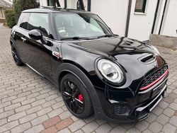 Schwarz Gebraucht 2019 Mini John Cooper Works Kleinwagen | 22.500 € (Guter Preis)