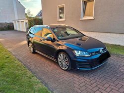 Blau Gebraucht 2016 VW Golf VII GTD Kombi | 12.500 € (Fairer Preis)