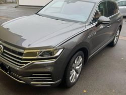 Grau Gebraucht 2019 VW Touareg SUV | 43.900 € (Fairer Preis)