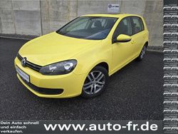 Gelb Gebraucht 2010 VW Golf Trendline Limousine | 5.490 € (Etwas zu teuer)