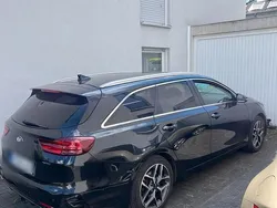 Schwarz Gebraucht 2019 Kia Ceed Sportswagon Kombi | 15.500 € (Fairer Preis)