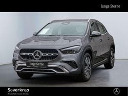 Grau Gebraucht 2024 Mercedes GLA180 Progressive SUV | 34.218 € (Guter Preis)