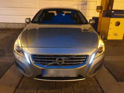 Grau Gebraucht 2011 Volvo S60 Limousine | 9.500 € (Fairer Preis)