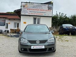 Grün Gebraucht 2004 VW Golf IV Comfortline Limousine | 1.200 € (Superpreis)