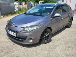 Silber Gebraucht 2010 Renault Mégane GrandTour Luxe Kombi | 2.000 € (Superpreis)