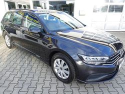 Grau Gebraucht 2022 VW Passat Kombi | 20.490 € (Guter Preis)