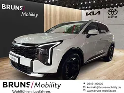Weiß Gebraucht 2025 Kia Sportage Spirit SUV | 39.790 € (Etwas zu teuer)