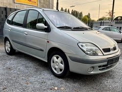 Grau Gebraucht 2003 Renault Scénic Authentique Van / Kleinbus | 1.800 € (Fairer Preis)