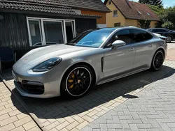 Grau Gebraucht 2018 Porsche Panamera Turbo S Sport Limousine | 59.500 € (Guter Preis)
